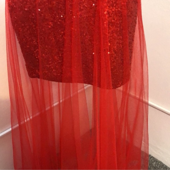 Night moves red sequin dress size 10 - Picture 6 of 8
